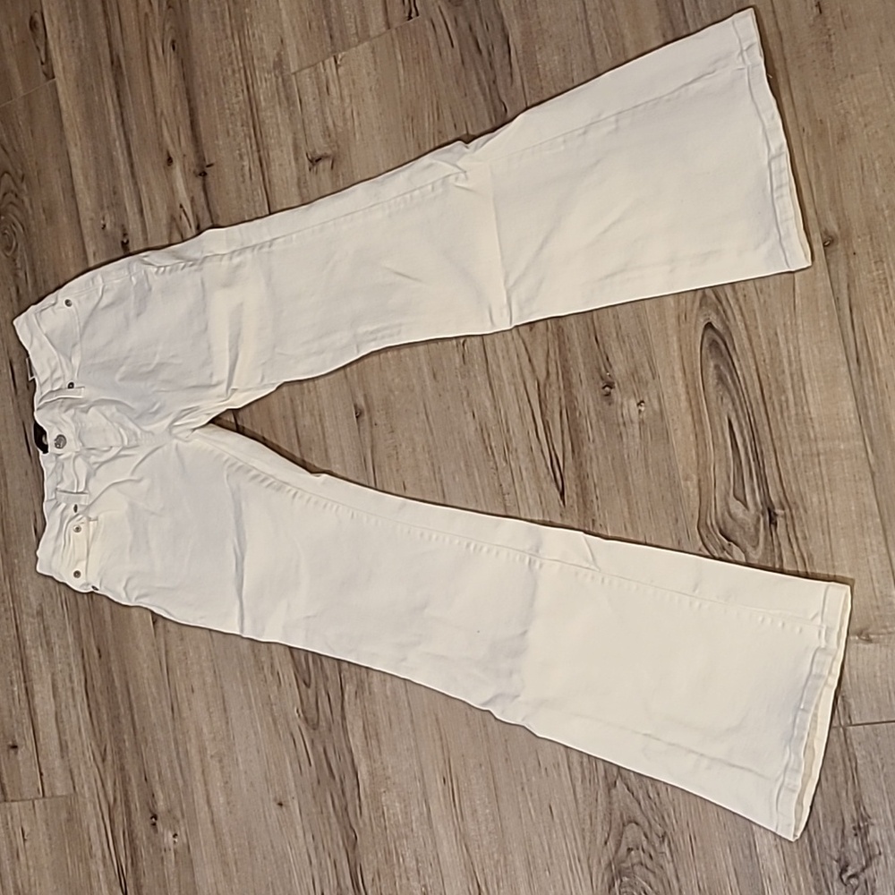 Banana Republic Low Rise Boot Cut Size 6